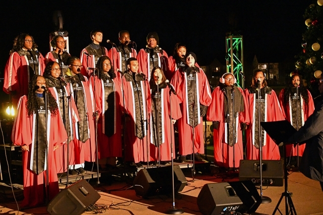Voices of Victory performing 
