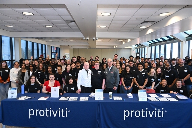 Large group photo of students and faculty 
