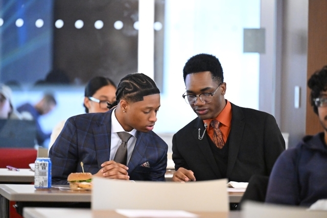 Ryze Christmas competition