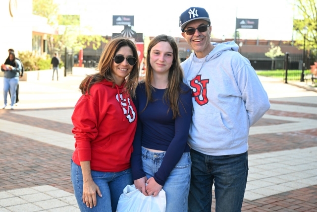 Future st johns student and their parents 