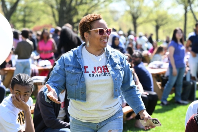 Future st johns student and their parents 