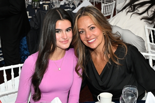 Group of people at President's Society event at St. John's 