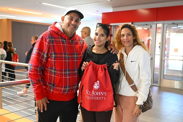 Prospective student and her parents