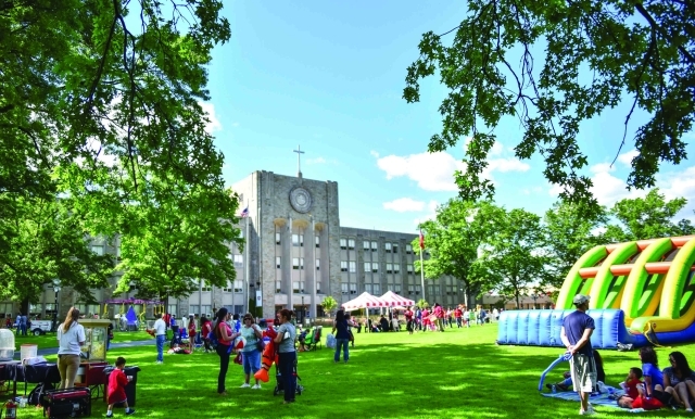 Great Lawn During Alumni Weekend