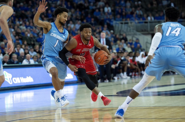 Shamorie Ponds playing basketball at Creighton 