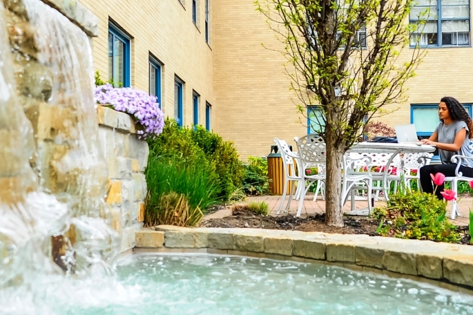 Fountains on Campus 1600x900