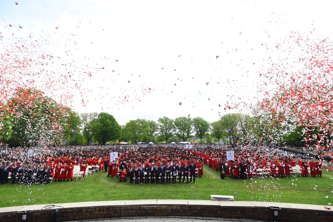 Commencement Image 960x640