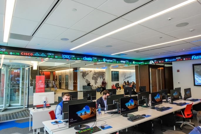 Business School Students in computer lab