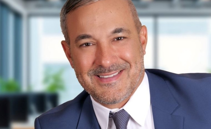 Peter Gonzalez Jr. ’02TCB