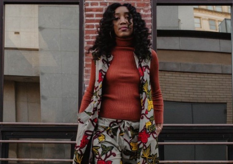 Glynis Johns 960x640