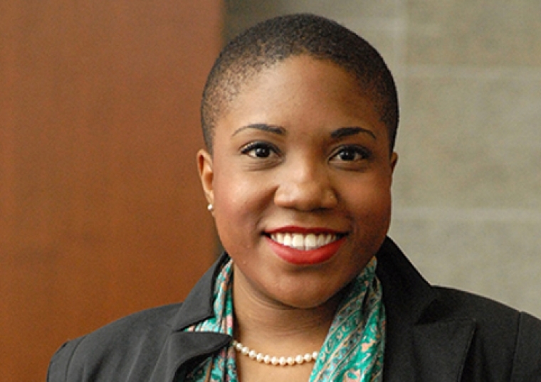 Abrea Armstrong headshot