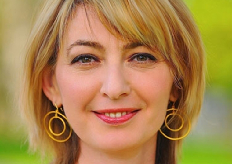 Leonora Fuxman, Ph.D. headshot