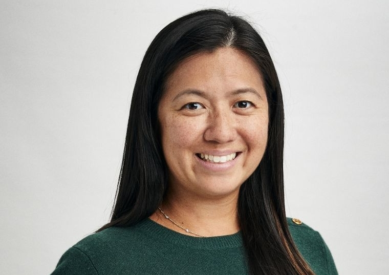 Jennifer Lam headshot