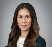 Andriana Georgallas headshot