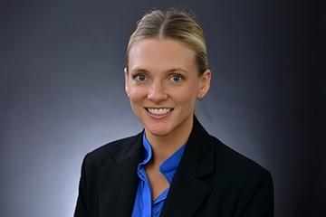 Caitlin Carter headshot